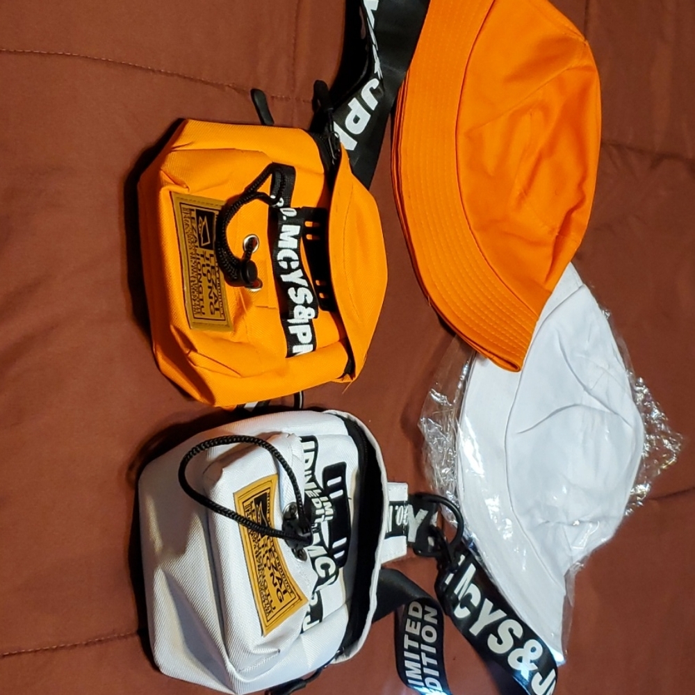 2 Bucket hats with matching waist bags
